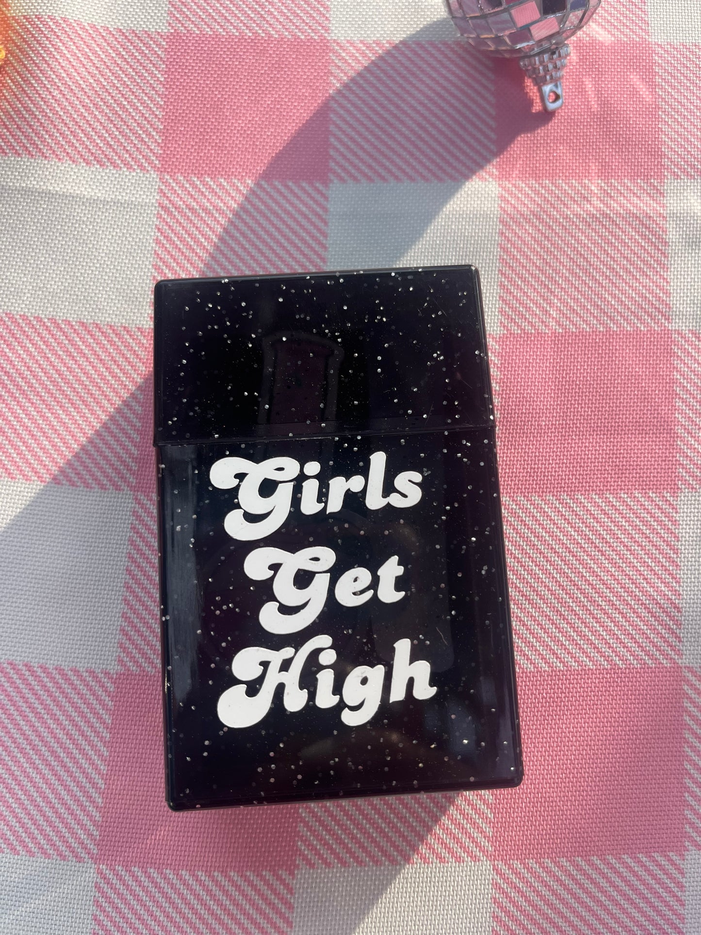 Girls Get High Cigarette Pouches