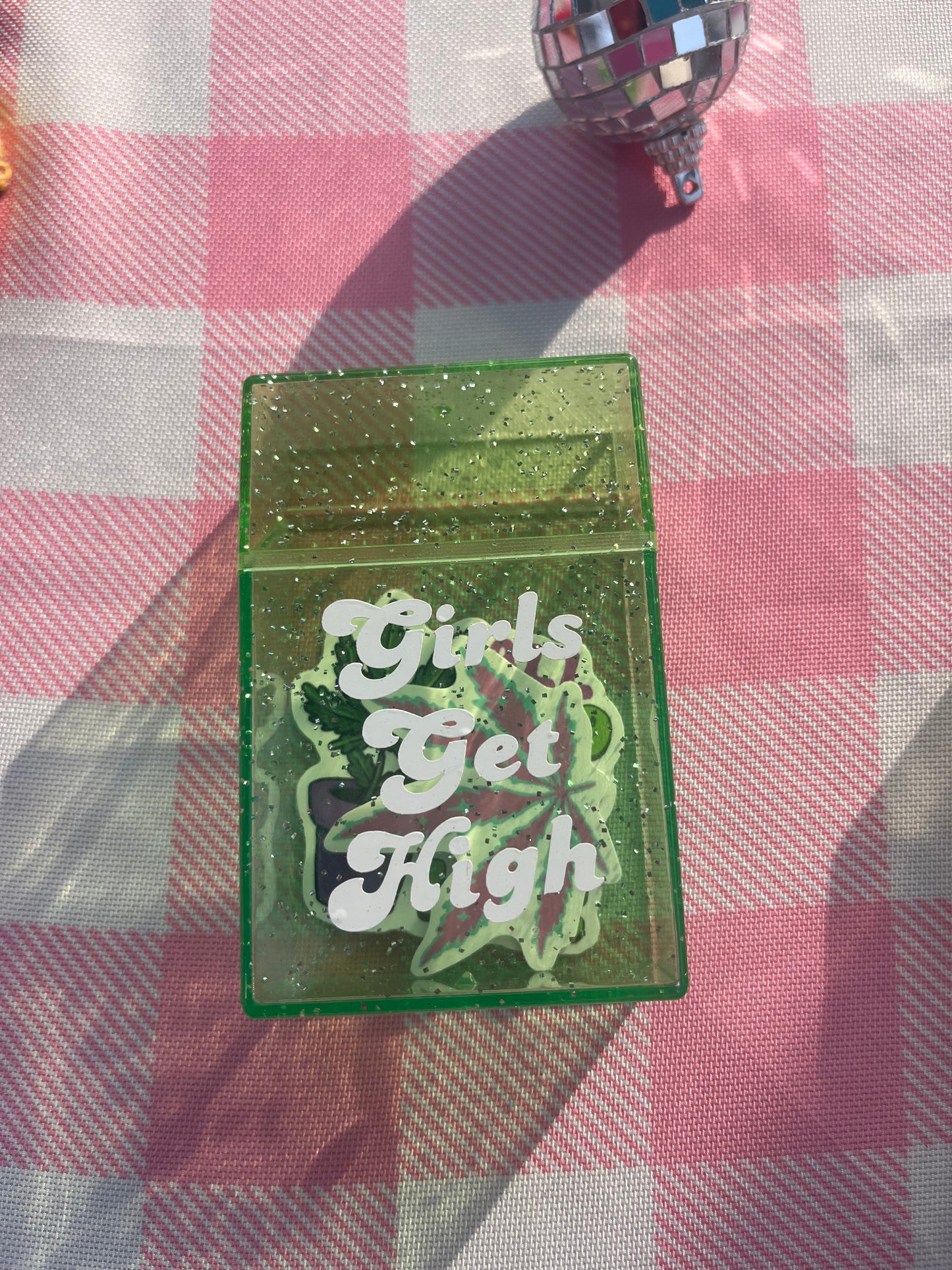 Girls Get High Cigarette Pouches